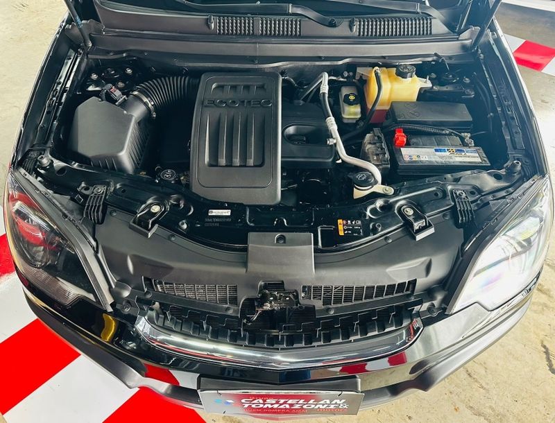 Chevrolet CAPTIVA 2.4 SIDI 16V GASOLINA 4P AUTOMÁTICO 2015/2016 CASTELLAN E TOMAZONI MOTORS CAXIAS DO SUL / Carros no Vale