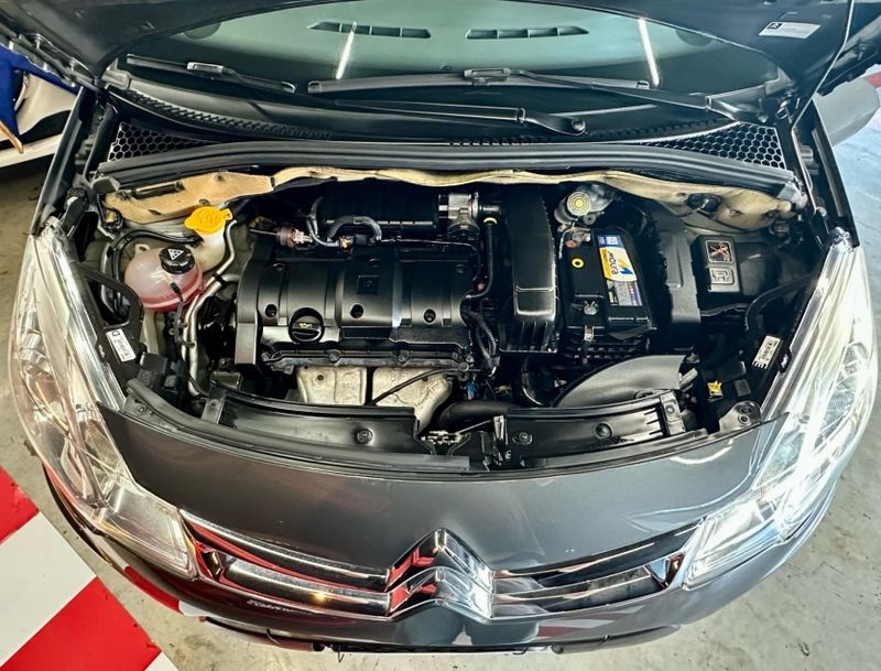 Citroen C3 1.6 VTI 120 FLEX EXCLUSIVE EAT6 2018/2018 CASTELLAN E TOMAZONI MOTORS CAXIAS DO SUL / Carros no Vale