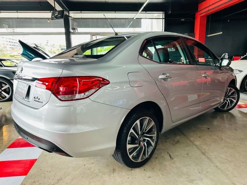 Citroen C4 2.0 EXCLUSIVE SPORT 16V FLEX 4P AUTOMÁTICO 2013/2014 CASTELLAN E TOMAZONI MOTORS CAXIAS DO SUL / Carros no Vale
