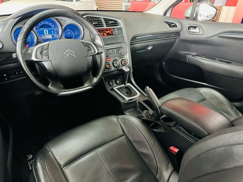 Citroen C4 2.0 EXCLUSIVE SPORT 16V FLEX 4P AUTOMÁTICO 2013/2014 CASTELLAN E TOMAZONI MOTORS CAXIAS DO SUL / Carros no Vale