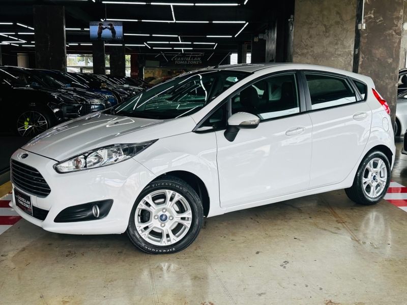 Ford FIESTA 1.6 SE HATCH 16V FLEX 4P POWERSHIFT 2016/2016 CASTELLAN E TOMAZONI MOTORS CAXIAS DO SUL / Carros no Vale