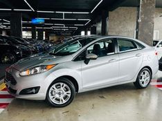 Ford FIESTA 1.6 SE SEDAN 16V FLEX 4P POWERSHIFT 2014/2014 CASTELLAN E TOMAZONI MOTORS CAXIAS DO SUL / Carros no Vale