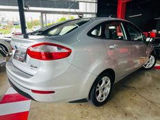 Ford FIESTA 1.6 SE SEDAN 16V FLEX 4P POWERSHIFT 2014/2014 CASTELLAN E TOMAZONI MOTORS CAXIAS DO SUL / Carros no Vale