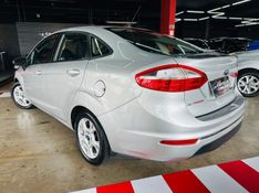 Ford FIESTA 1.6 SE SEDAN 16V FLEX 4P POWERSHIFT 2014/2014 CASTELLAN E TOMAZONI MOTORS CAXIAS DO SUL / Carros no Vale
