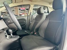 Ford FIESTA 1.6 SE SEDAN 16V FLEX 4P POWERSHIFT 2014/2014 CASTELLAN E TOMAZONI MOTORS CAXIAS DO SUL / Carros no Vale