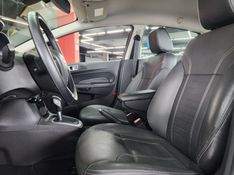 Ford FIESTA 1.6 TITANIUM HATCH 16V FLEX 4P POWERSHIFT 2017/2017 CASTELLAN E TOMAZONI MOTORS CAXIAS DO SUL / Carros no Vale