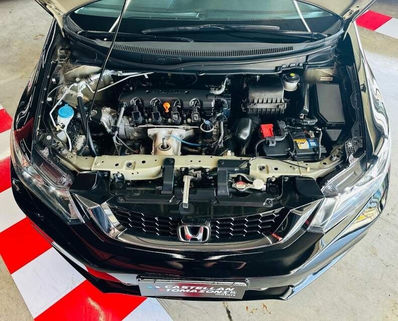 Honda CIVIC 2.0 LXR 16V FLEX 4P AUTOMÁTICO 2016/2016 CASTELLAN E TOMAZONI MOTORS CAXIAS DO SUL / Carros no Vale