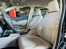 Honda CIVIC 2.0 LXR 16V FLEX 4P AUTOMÁTICO 2016/2016 CASTELLAN E TOMAZONI MOTORS CAXIAS DO SUL / Carros no Vale