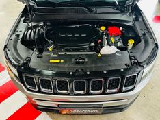 JEEP COMPASS 2.0 16V FLEX LONGITUDE AUTOMÁTICO 2021/2021 CASTELLAN E TOMAZONI MOTORS CAXIAS DO SUL / Carros no Vale
