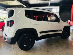 JEEP RENEGADE 1.8 16V FLEX 4P AUTOMÁTICO 2016/2016 CASTELLAN E TOMAZONI MOTORS CAXIAS DO SUL / Carros no Vale