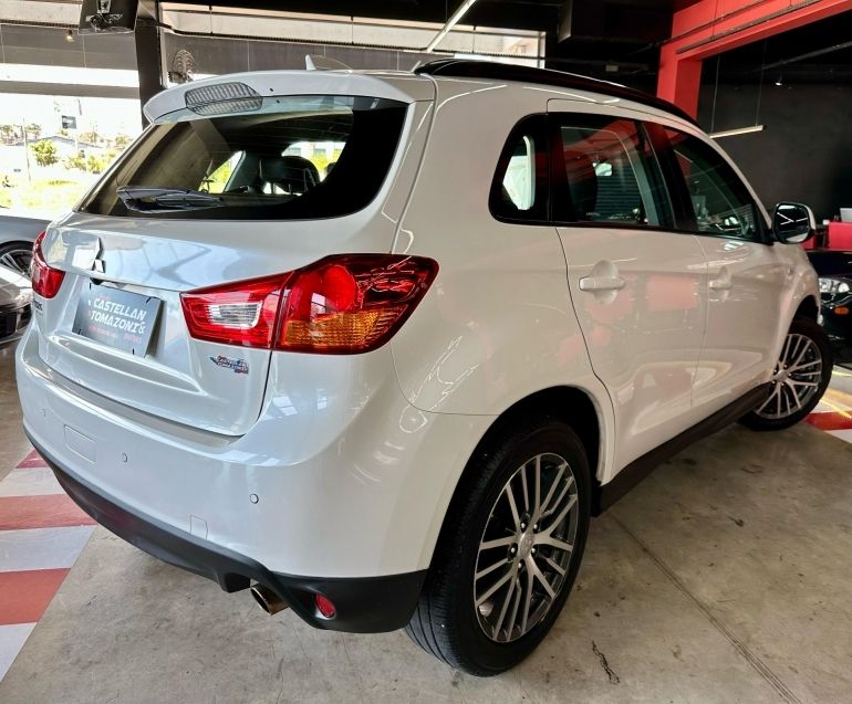 Mitsubishi ASX 2.0 4X2 16V FLEX 4P AUTOMÁTICO 2017/2018 CASTELLAN E TOMAZONI MOTORS CAXIAS DO SUL / Carros no Vale