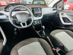 Peugeot 208 1.5 ALLURE 8V FLEX 4P MANUAL 2014/2014 CASTELLAN E TOMAZONI MOTORS CAXIAS DO SUL / Carros no Vale