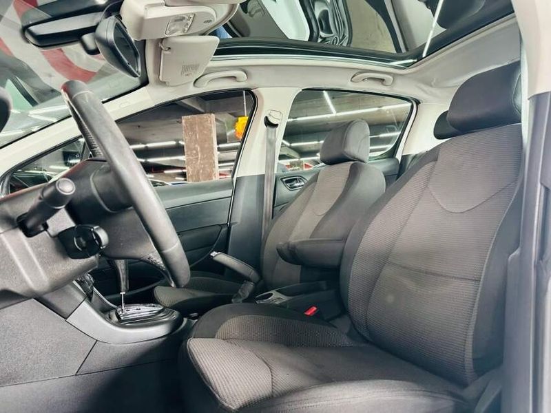 Peugeot 308 2.0 ALLURE 16V FLEX 4P AUTOMÁTICO 2014/2014 CASTELLAN E TOMAZONI MOTORS CAXIAS DO SUL / Carros no Vale
