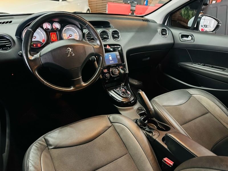 Peugeot 408 2.0 ALLURE 16V FLEX 4P AUTOMÁTICO 2016/2016 CASTELLAN E TOMAZONI MOTORS CAXIAS DO SUL / Carros no Vale
