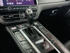 Porsche MACAN 2.0 16V GASOLINA 4P AUTOMÁTICO 2020/2020 CASTELLAN E TOMAZONI MOTORS CAXIAS DO SUL / Carros no Vale