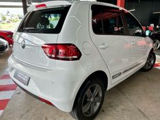 Volkswagen FOX 1.6 MSI TOTAL FLEX CONNECT 4P MANUAL 2019/2020 CASTELLAN E TOMAZONI MOTORS CAXIAS DO SUL / Carros no Vale