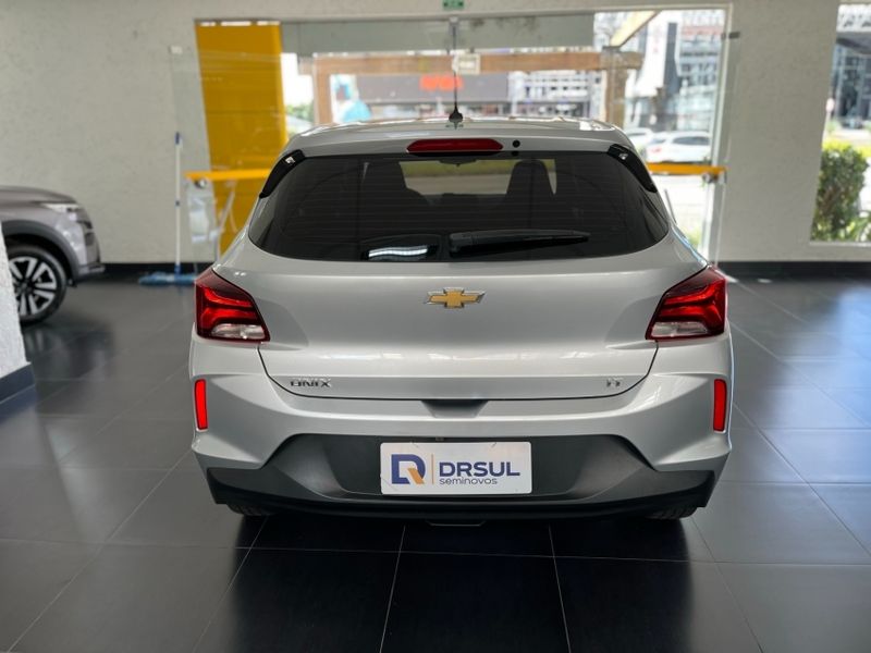 Chevrolet ONIX 1.0 FLEX LT MANUAL 2022/2023 DRSUL SEMINOVOS CAXIAS DO SUL – LAJEADO – SANTA CRUZ DO SUL / Carros no Vale