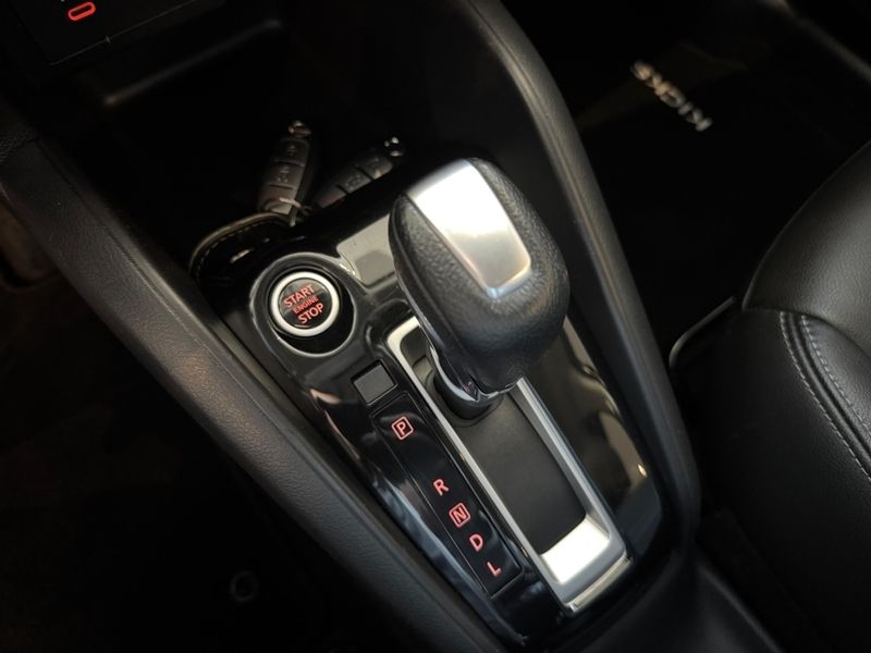 Nissan KICKS 1.6 16V FLEXSTART EXCLUSIVE XTRONIC 2021/2022 DRSUL SEMINOVOS CAXIAS DO SUL – LAJEADO – SANTA CRUZ DO SUL / Carros no Vale