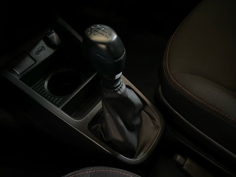 Renault KWID 1.0 12V SCE FLEX ZEN MANUAL 2022/2023 DRSUL SEMINOVOS CAXIAS DO SUL – LAJEADO – SANTA CRUZ DO SUL / Carros no Vale