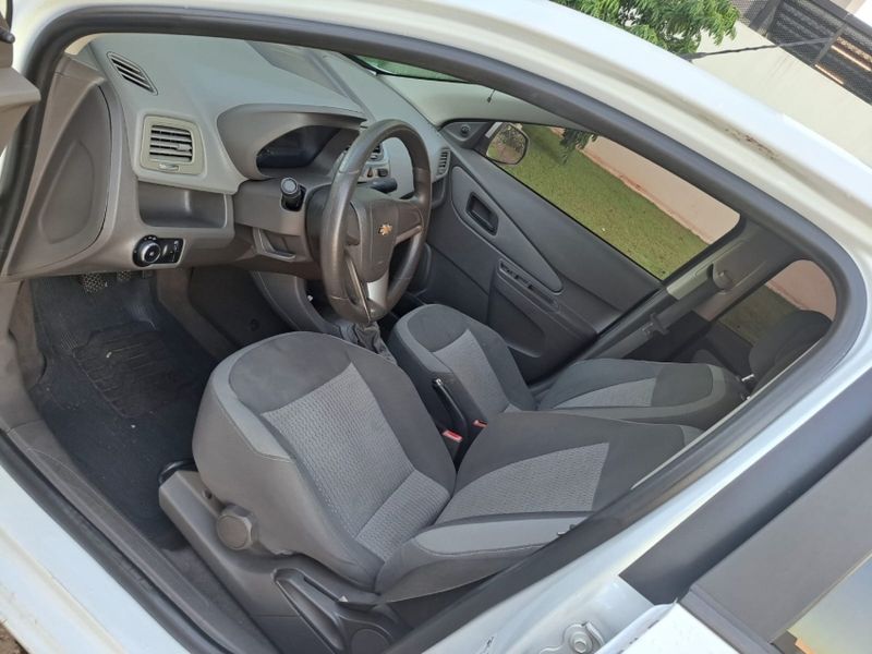 Chevrolet COBALT 1.4 SFI LT 8V FLEX 4P MANUAL 2012/2013 CAMINHÕES & CAMIONETAS PASSO FUNDO / Carros no Vale