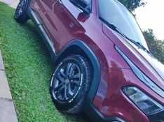 Fiat TORO 2.0 16V TURBO DIESEL VOLCANO 4WD AT9 2016/2017 CAMINHÕES & CAMIONETAS PASSO FUNDO / Carros no Vale