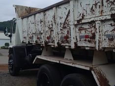 Ford Cargo 2422 CARGO 2422 E 3-Eixos Caçamba 2006/2006 CAMINHÕES & CAMIONETAS PASSO FUNDO / Carros no Vale