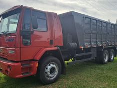 Ford Cargo 2422 E 3-Eixos Leito Caçamba 2004/2004 CAMINHÕES & CAMIONETAS PASSO FUNDO / Carros no Vale