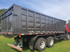 Ford Cargo 2422 E 3-Eixos Leito Caçamba 2004/2004 CAMINHÕES & CAMIONETAS PASSO FUNDO / Carros no Vale