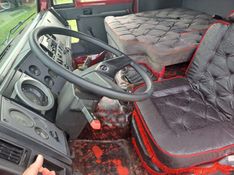 Ford Cargo 2422 E 3-Eixos Leito Caçamba 2004/2004 CAMINHÕES & CAMIONETAS PASSO FUNDO / Carros no Vale