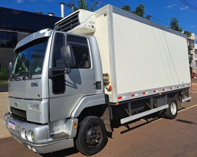 Ford Cargo 816 E Turbo Câmara Fria 2013/2013 CAMINHÕES & CAMIONETAS PASSO FUNDO / Carros no Vale