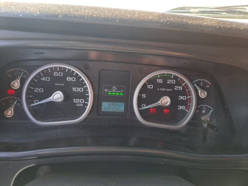 Ford Cargo 816 E Turbo Câmara Fria 2013/2013 CAMINHÕES & CAMIONETAS PASSO FUNDO / Carros no Vale