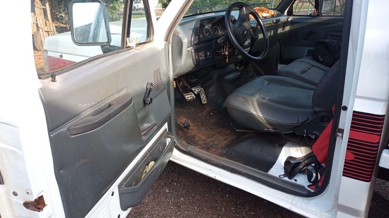 Ford F-1000 3.9 SUPER SÉRIE 4X2 CS 8V TURBO DIESEL 2P MANUAL 1995/1995 CAMINHÕES & CAMIONETAS PASSO FUNDO / Carros no Vale
