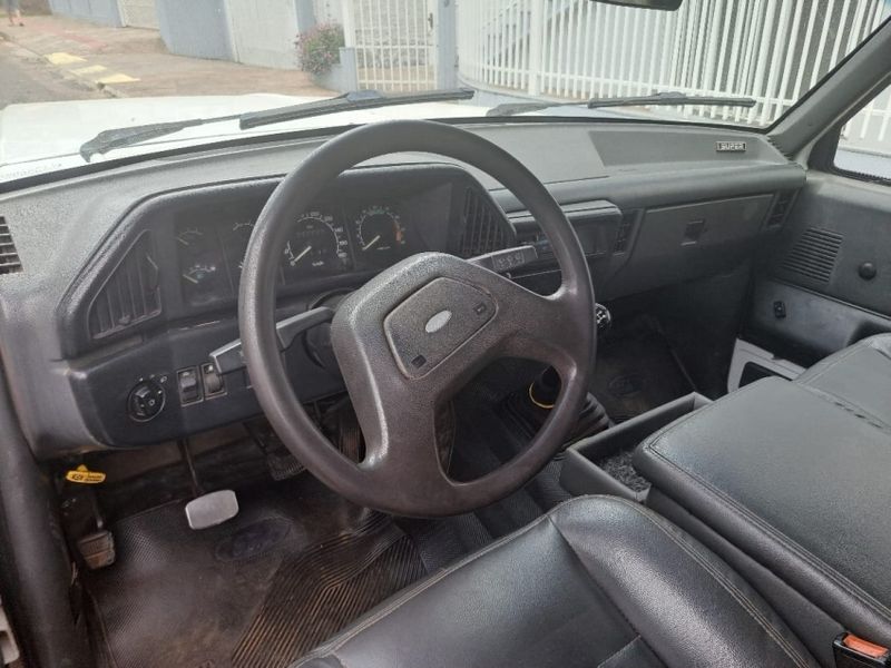 Ford F-1000 3.9 WALK CD 8V DIESEL 2P MANUAL 1995/1995 CAMINHÕES & CAMIONETAS PASSO FUNDO / Carros no Vale