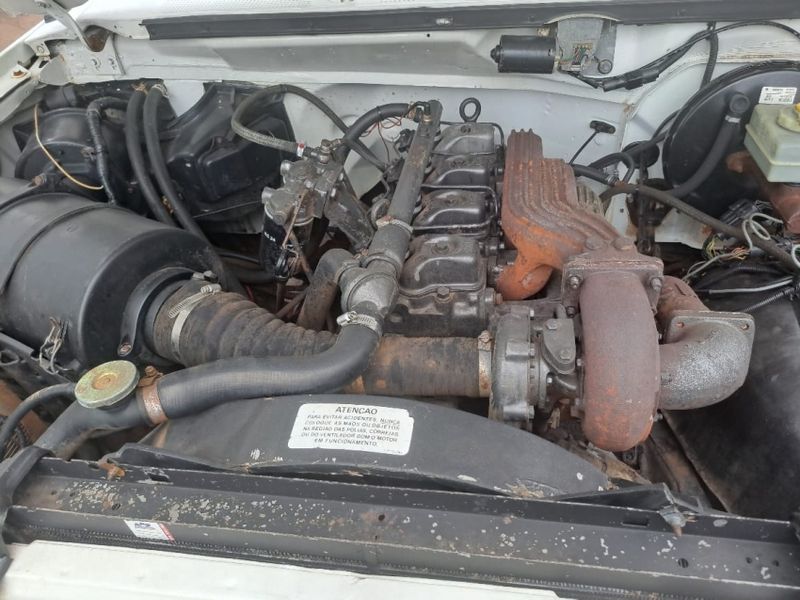 Ford F-1000 3.9 WALK CD 8V DIESEL 2P MANUAL 1995/1995 CAMINHÕES & CAMIONETAS PASSO FUNDO / Carros no Vale