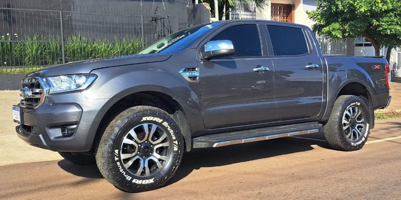 Ford RANGER 3.2 XLT 4X4 CD 20V DIESEL 4P AUTOMÁTICO 2019/2020 CAMINHÕES & CAMIONETAS PASSO FUNDO / Carros no Vale