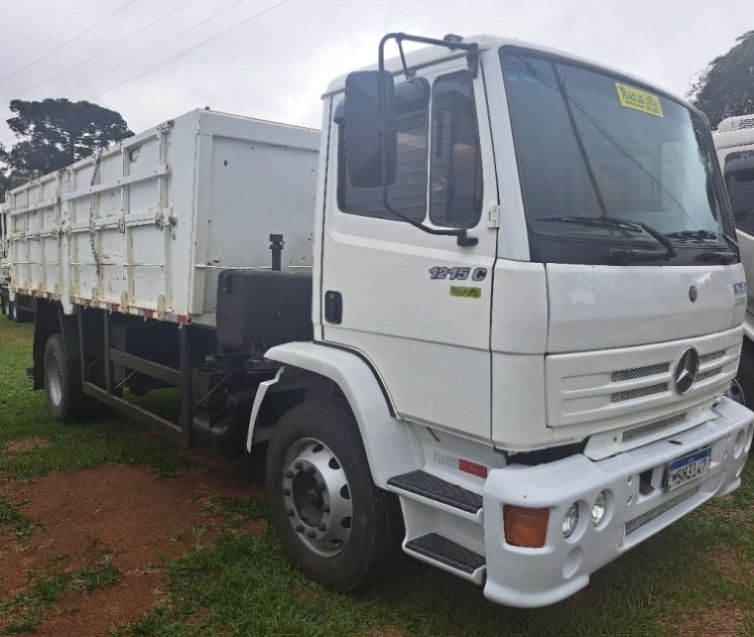 Mercedes-Benz 1215 C Caçamba 1999/1999 CAMINHÕES & CAMIONETAS PASSO FUNDO / Carros no Vale