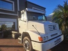 Mercedes-Benz 1418 2p Chassi 2001/2001 CAMINHÕES & CAMIONETAS PASSO FUNDO / Carros no Vale