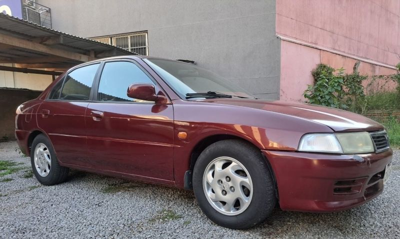 Mitsubishi LANCER 1.6 GLXI 16V GASOLINA 4P MANUAL 1998/1998 CAMINHÕES & CAMIONETAS PASSO FUNDO / Carros no Vale