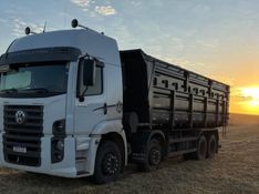 Volkswagen 30-330 Constellation 8×2 Caçamba 2022/2023 CAMINHÕES & CAMIONETAS PASSO FUNDO / Carros no Vale