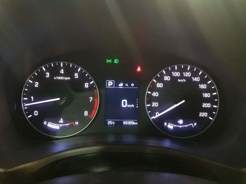 Hyundai CRETA 2.0 16V FLEX PRESTIGE AUTOMÁTICO 2017/2018 ADVANT AUTOMÓVEIS CAXIAS DO SUL / Carros no Vale