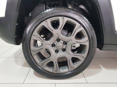 JEEP RENEGADE 1.3 T270 TURBO FLEX S 4X4 AT9 2022/2022 ADVANT AUTOMÓVEIS CAXIAS DO SUL / Carros no Vale