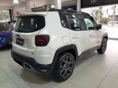 JEEP RENEGADE 1.3 T270 TURBO FLEX S 4X4 AT9 2022/2022 ADVANT AUTOMÓVEIS CAXIAS DO SUL / Carros no Vale