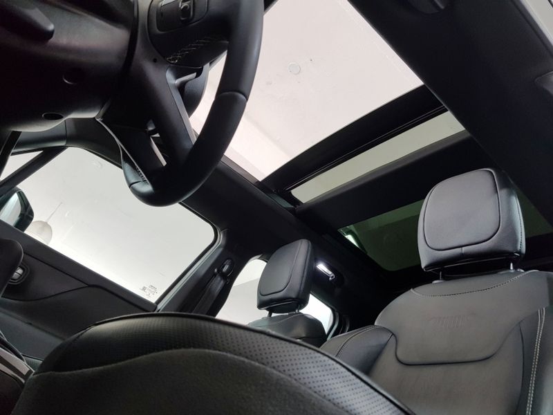 JEEP RENEGADE 1.3 T270 TURBO FLEX S 4X4 AT9 2022/2022 ADVANT AUTOMÓVEIS CAXIAS DO SUL / Carros no Vale