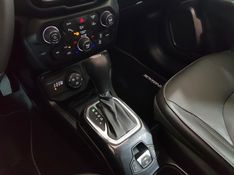 JEEP RENEGADE 1.3 T270 TURBO FLEX S 4X4 AT9 2022/2022 ADVANT AUTOMÓVEIS CAXIAS DO SUL / Carros no Vale