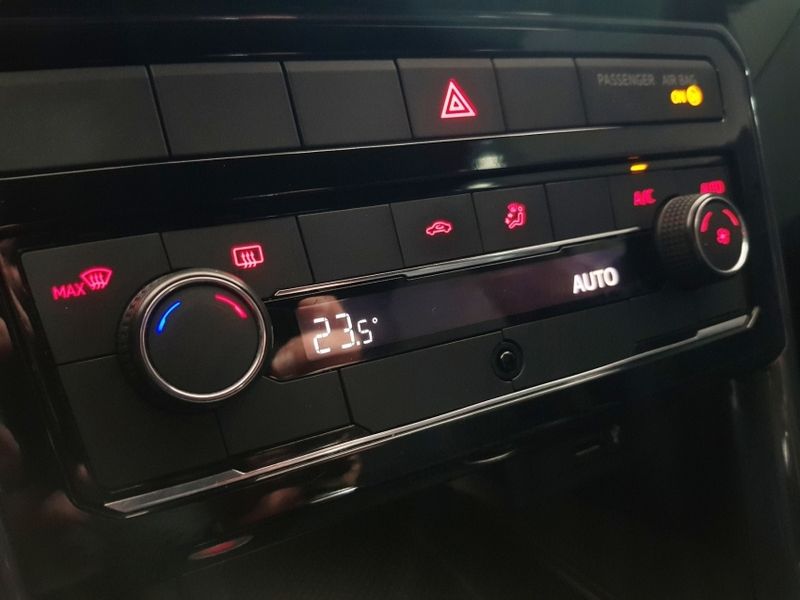 Volkswagen T-CROSS 1.4 250 TSI TOTAL FLEX HIGHLINE AUTOMÁTICO 2021/2022 ADVANT AUTOMÓVEIS CAXIAS DO SUL / Carros no Vale