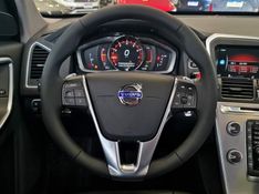 Volvo XC60 2.0 T5 MOMENTUM GASOLINA 4P AUTOMÁTICO 2016/2017 CARRO DEZ NOVO HAMBURGO / Carros no Vale