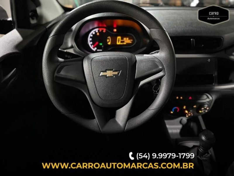 Chevrolet ONIX 1.0 MPFI JOY 8V FLEX 4P MANUAL 2017/2017 CARRO AUTOMARCAS CAXIAS DO SUL / Carros no Vale