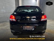 Chevrolet ONIX 1.0 MPFI JOY 8V FLEX 4P MANUAL 2017/2017 CARRO AUTOMARCAS CAXIAS DO SUL / Carros no Vale