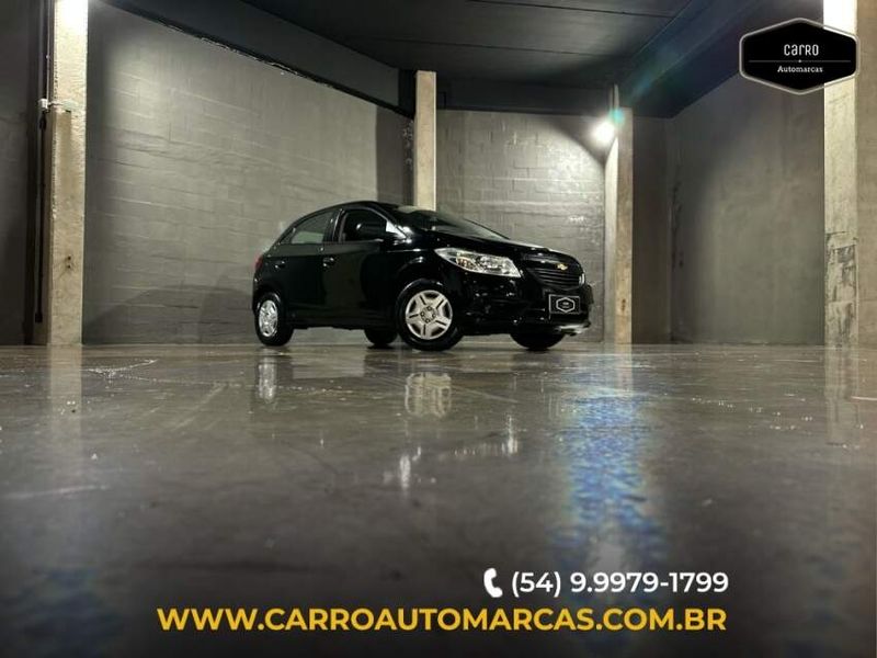Chevrolet ONIX 1.0 MPFI JOY 8V FLEX 4P MANUAL 2017/2017 CARRO AUTOMARCAS CAXIAS DO SUL / Carros no Vale
