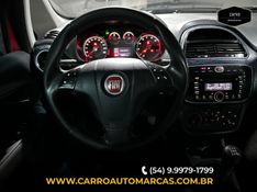 Fiat PUNTO 1.4 ATTRACTIVE 8V FLEX 4P MANUAL 2013/2014 CARRO AUTOMARCAS CAXIAS DO SUL / Carros no Vale